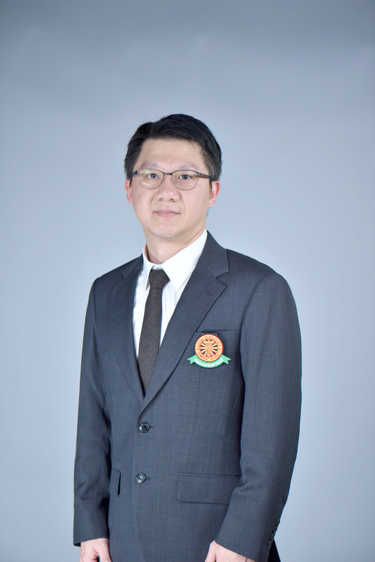 อ.นพ.สุภกิจ คณิตเนตร