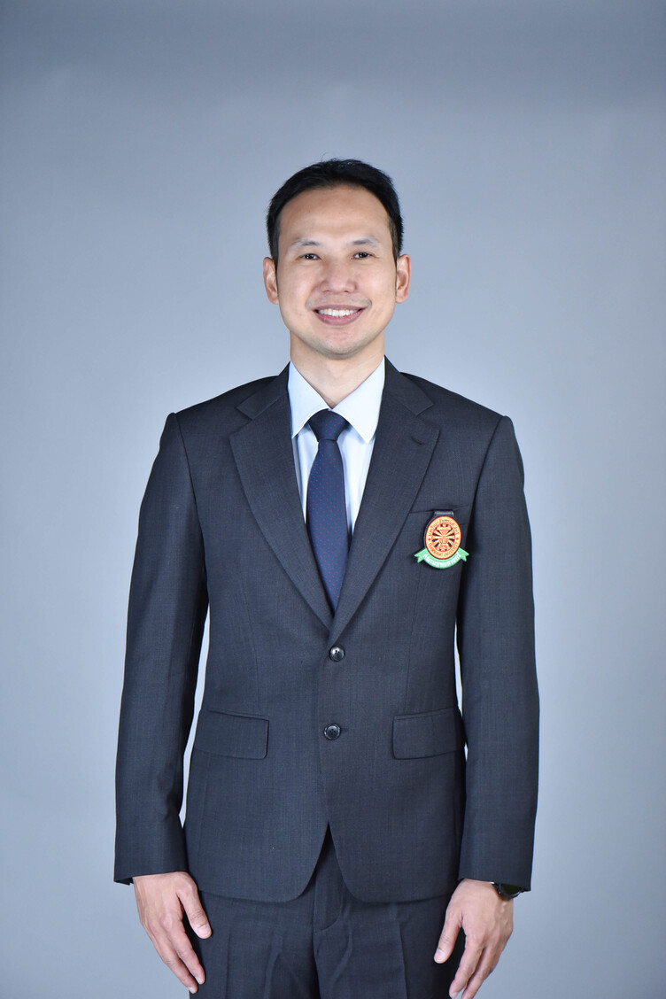 รศ.นพ.สุคณิศ ฉ่ำชื่น