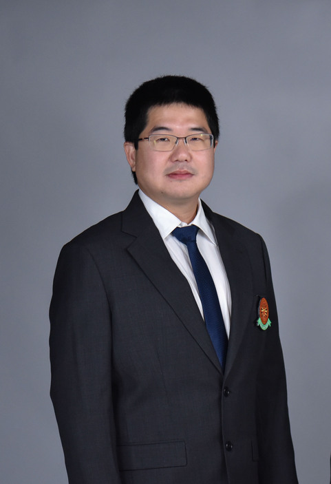 ผศ.นพ.วรุตม์ พลสวัสดิ์ชัย